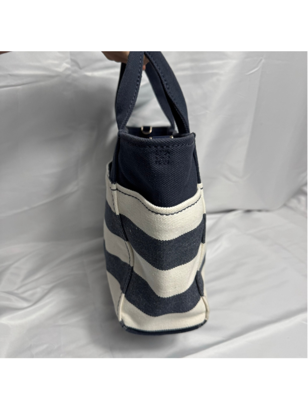 Women's Kate Spade Canvas Tote Bag One Size Navy Blue and White Striped - Picture 5 of 9